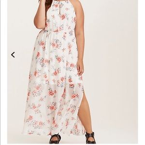 NWT White floral chiffon maxi dress